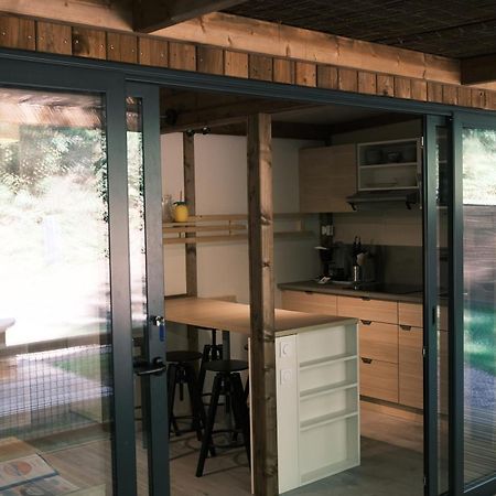 Lodge Avec Spa Privatif - Foret Et Lac Liginiac Екстериор снимка