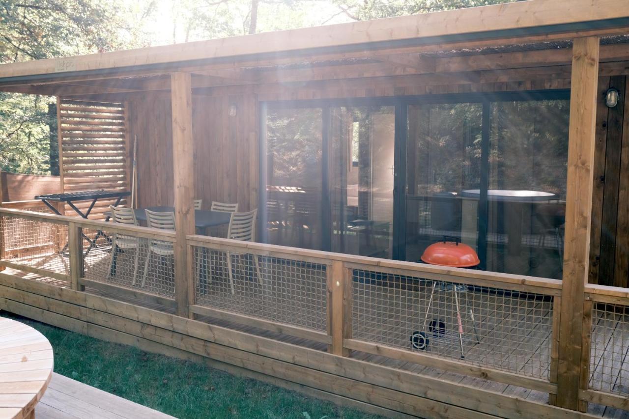 Lodge Avec Spa Privatif - Foret Et Lac Liginiac Екстериор снимка