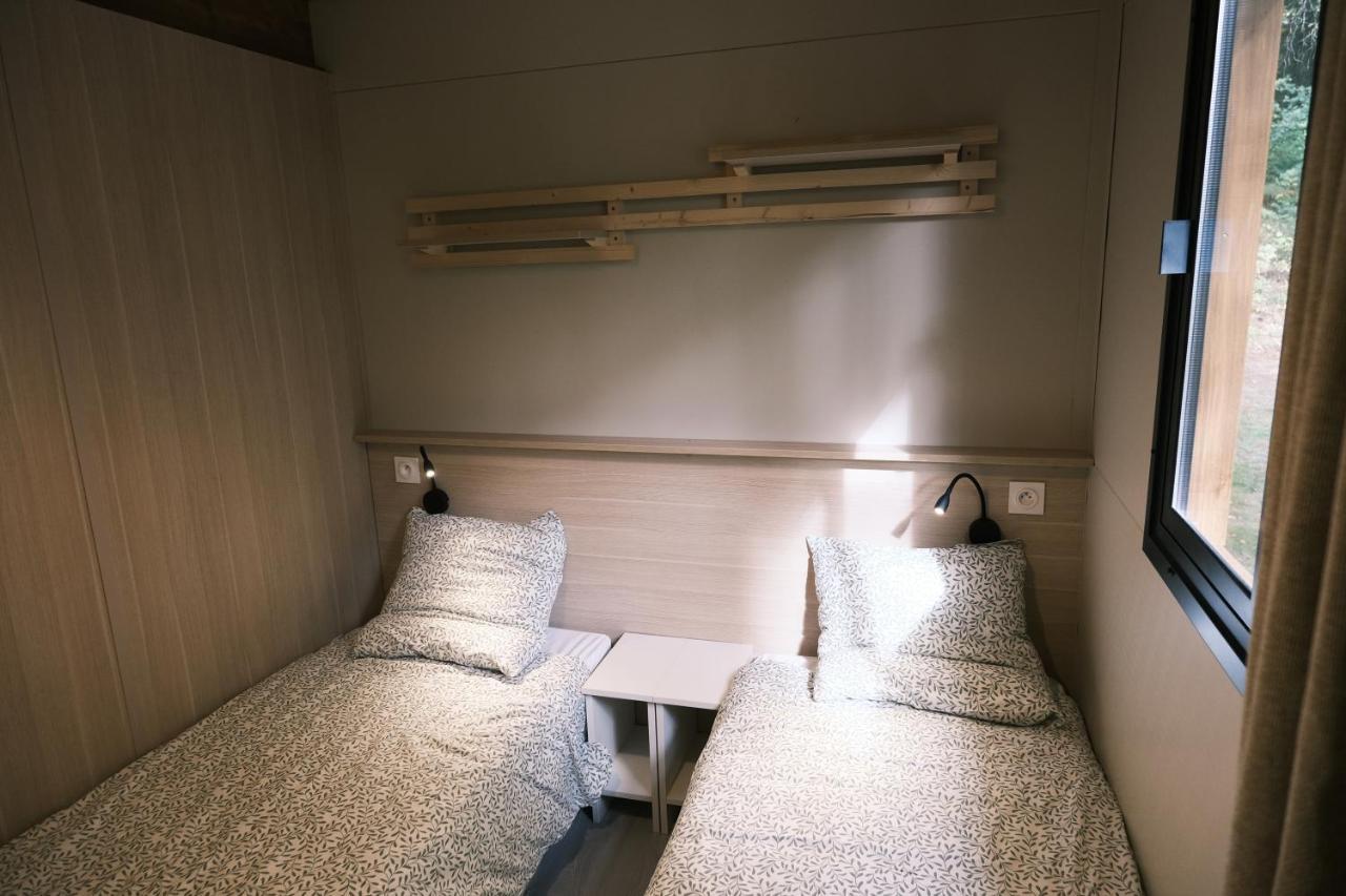 Lodge Avec Spa Privatif - Foret Et Lac Liginiac Екстериор снимка