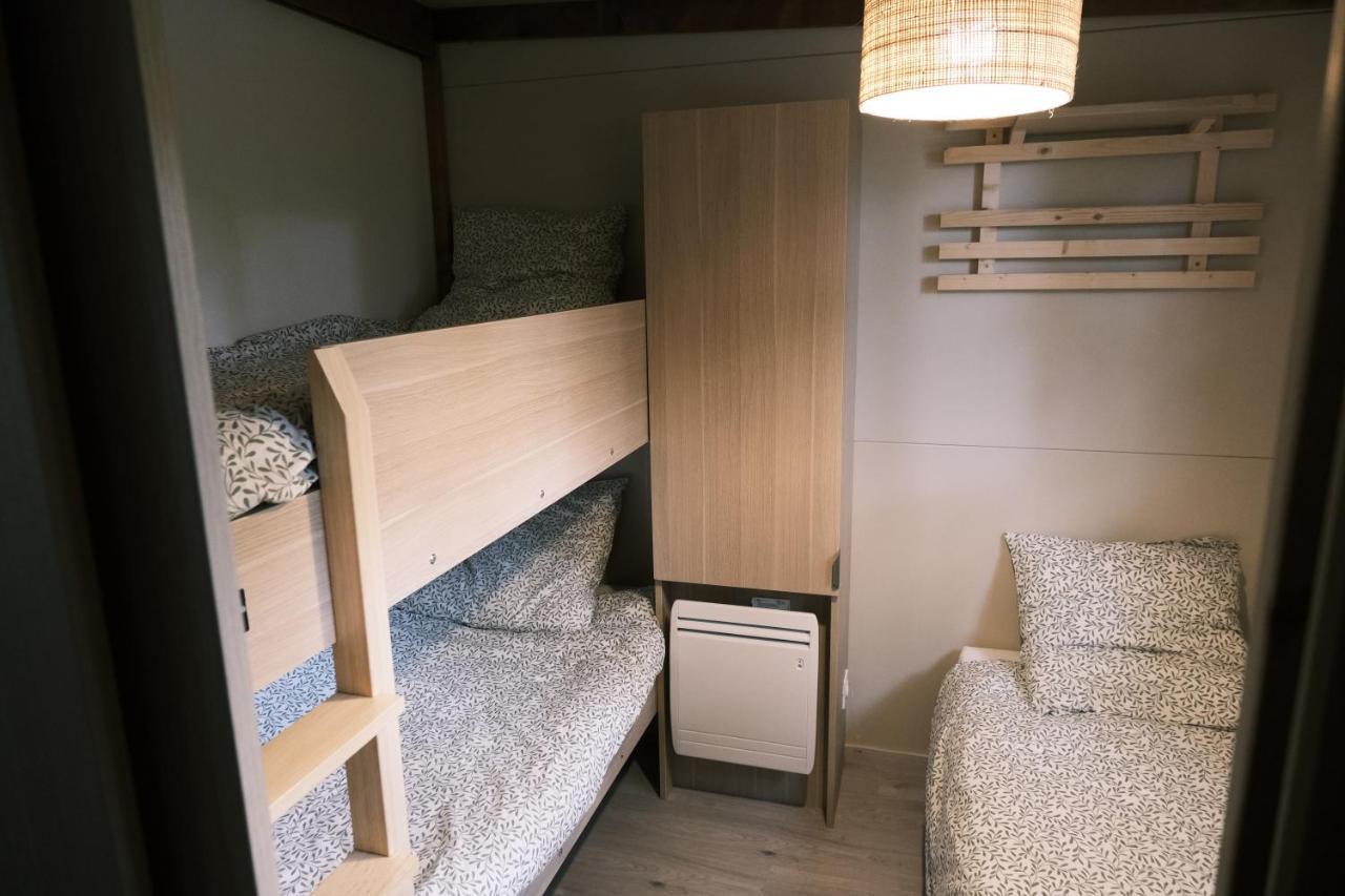 Lodge Avec Spa Privatif - Foret Et Lac Liginiac Екстериор снимка