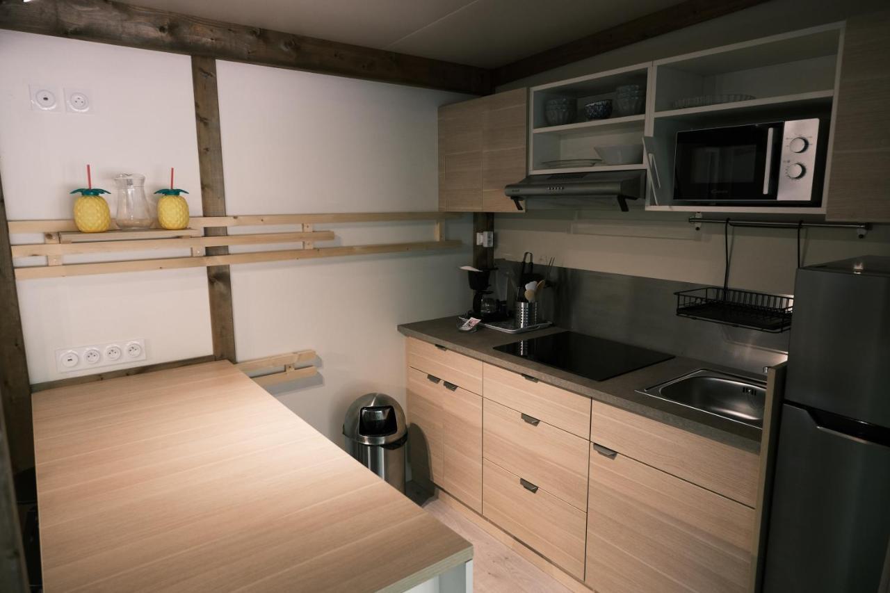 Lodge Avec Spa Privatif - Foret Et Lac Liginiac Екстериор снимка